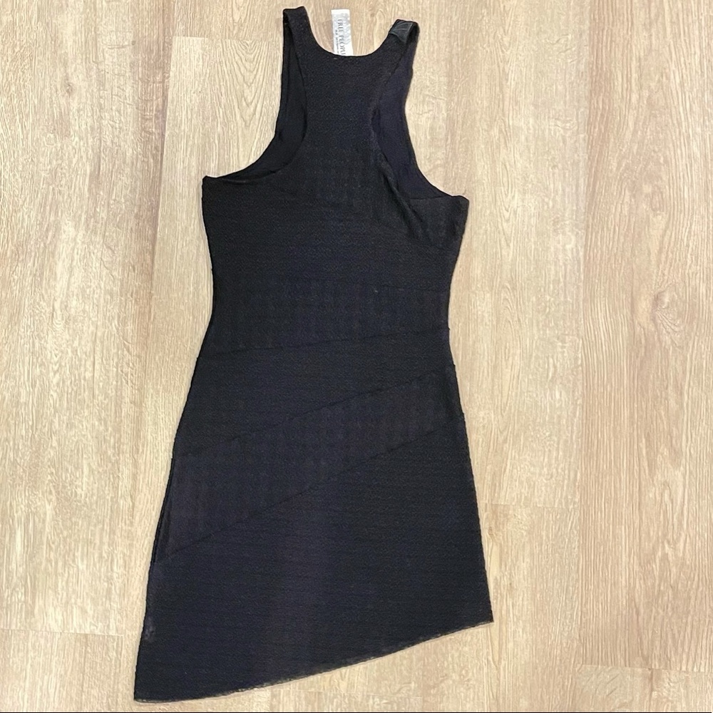 Free People Asymmetrical Black tunic Razor Back - Picture 3 of 3